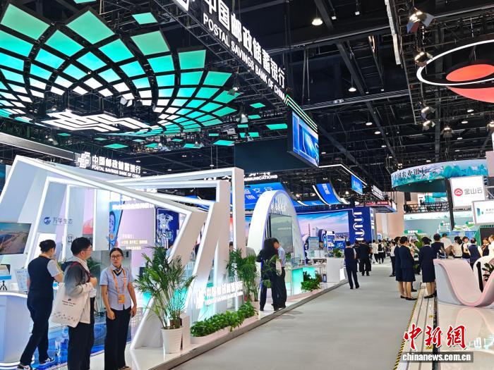（经济观察）中国金融业界稳步推进跨境服务