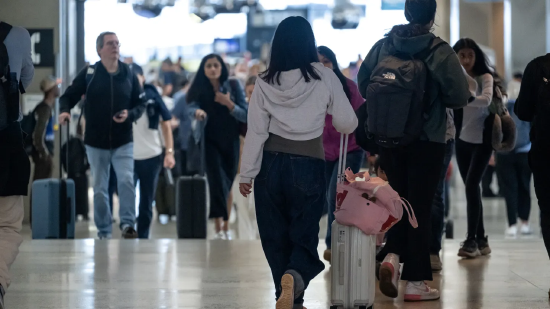 机票价格或将继续走高，但航空公司利润却难同步上涨