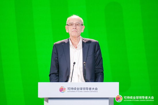 诺奖得主苏德霍夫：AI是生物医学研究工具，但无法替代人脑与医生