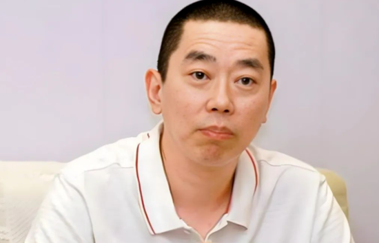 巨人网络第三季营收20亿:净利7.4亿 史玉柱套现超10亿 今年市值已腰斩